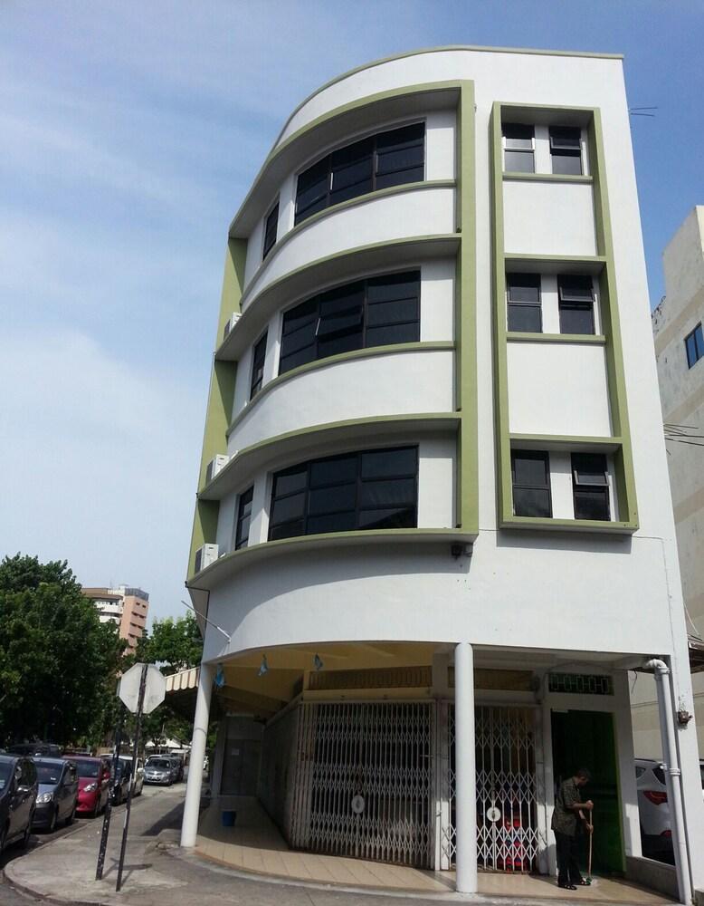 Merlin Hotel Penang George Town Exterior foto